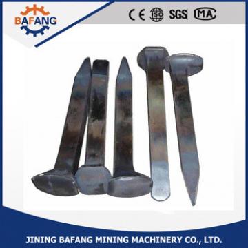 5.6 Grade Q235 Steel Railway Track Spike For Sleeper