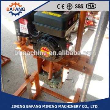 Easy operating gasoline water well drilling rigs for soil