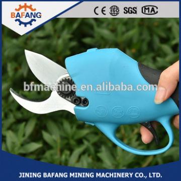 Efficient electric pruning shears for fruit gardening