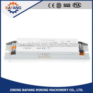 Long service life of electronic ballast for fluorescent lamp