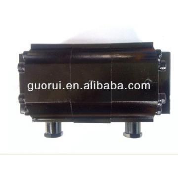 hydraulic flow divider