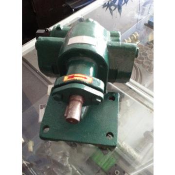 hydraulic gear pump for tractors parts